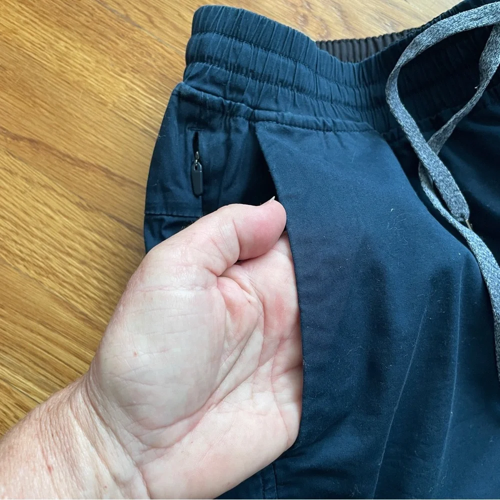 lululemon athletica bowline Dark Navy Athletic Shorts L